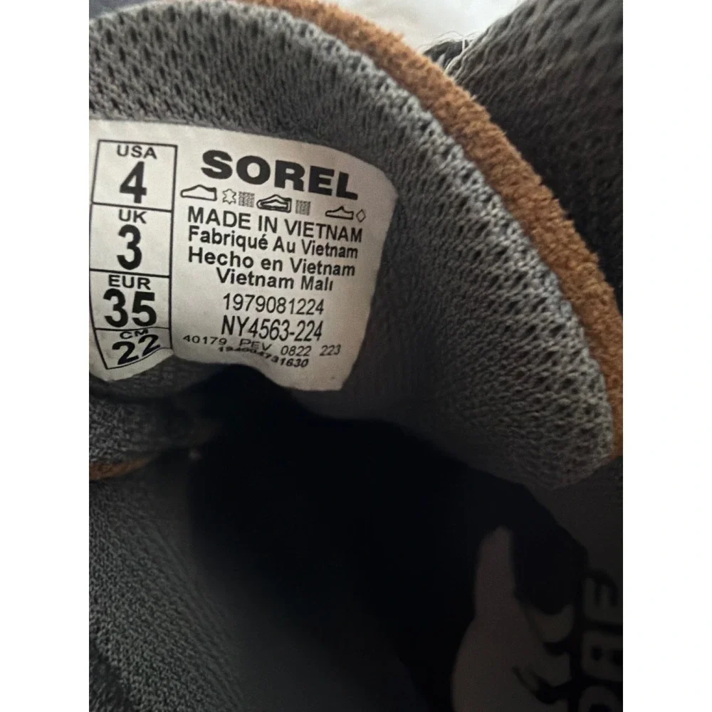 Sorel Out N About III Classic Waterproof Duck Boots Grey Brown Felt Suede Womens